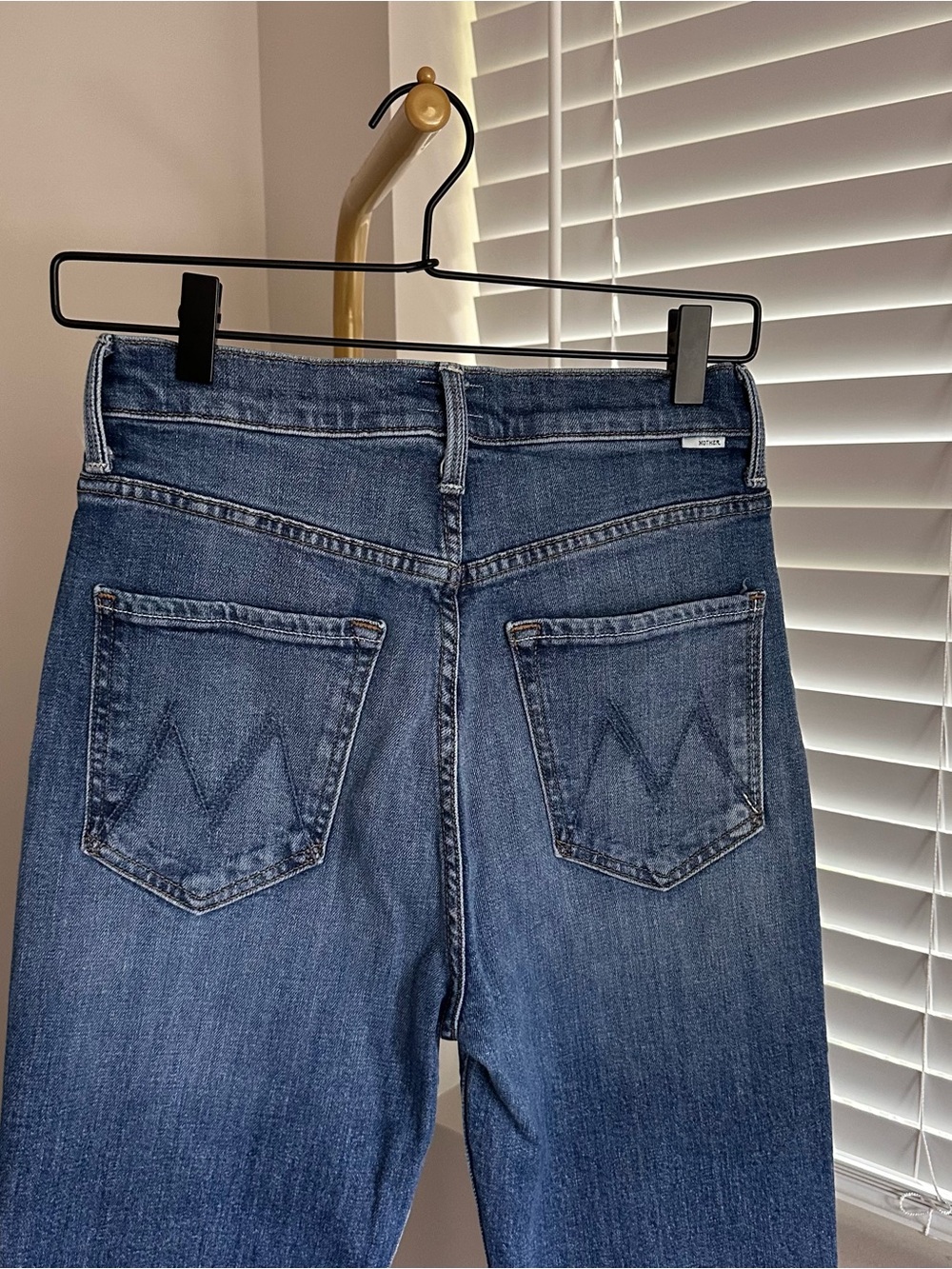 MOTHER High Waisted Rider Ankle Step Fray 27 - Picture 5 of 11